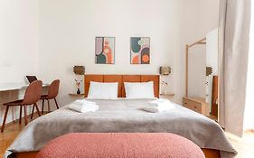 Oomph Apartments
